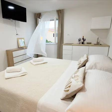 Perina Apartamento Trogir